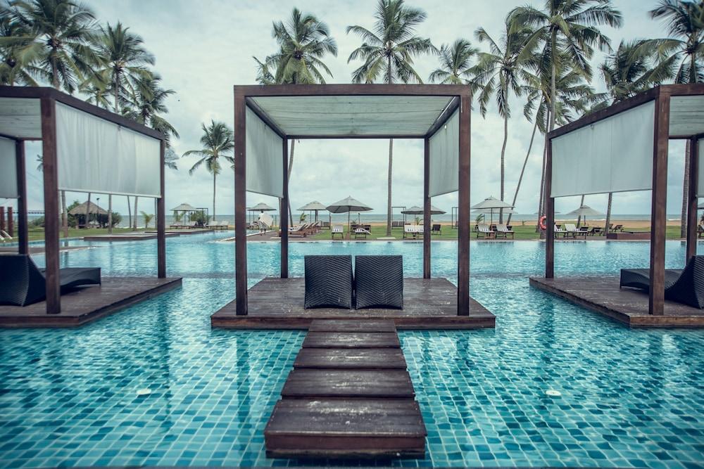 Suriya Resort Wayikkal Exterior foto