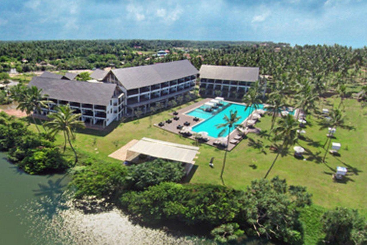 Suriya Resort Wayikkal Exterior foto