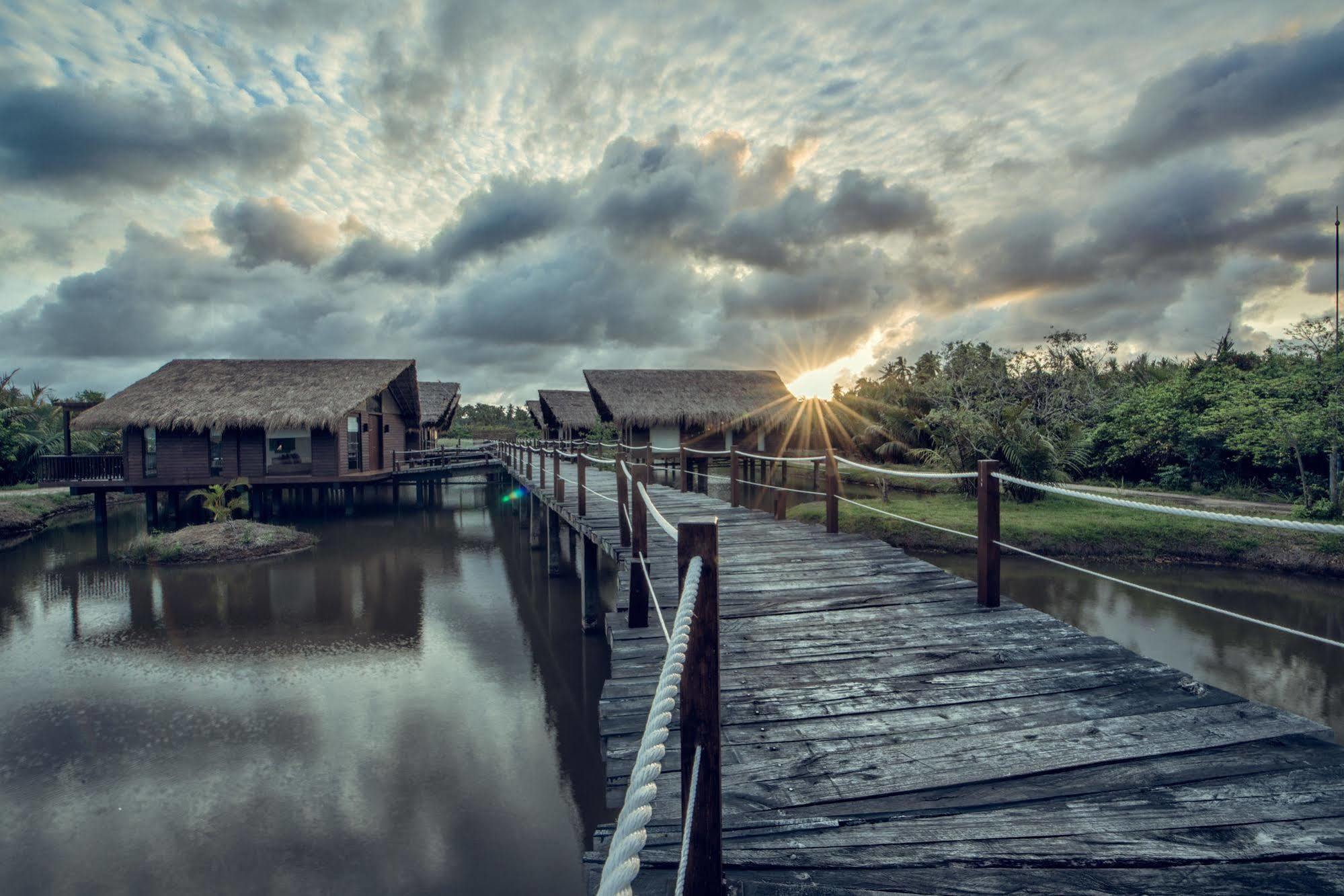 Suriya Resort Wayikkal Exterior foto